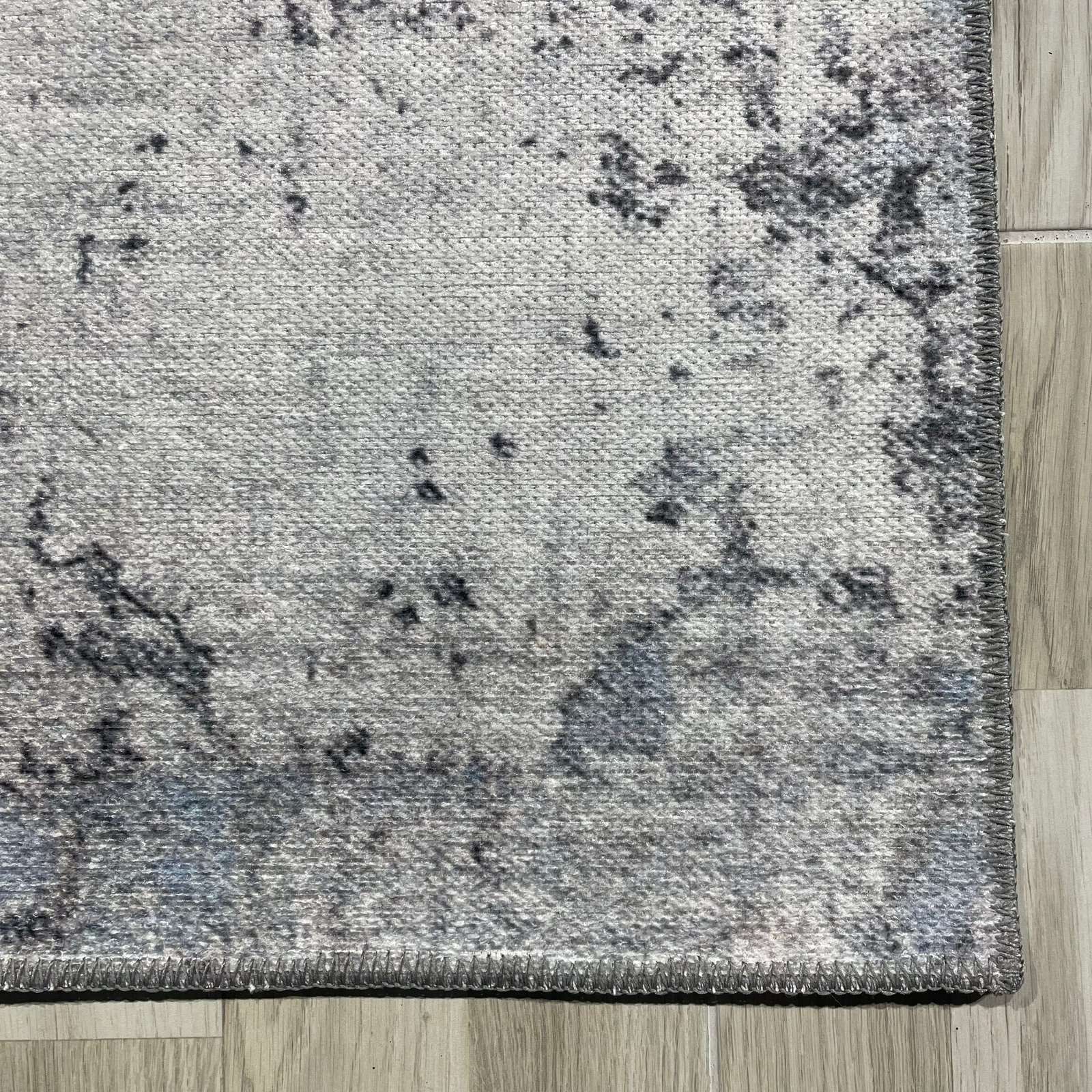 NH7009-T13-02 Tapis Modern Vintage Troie — Silver & Navy
