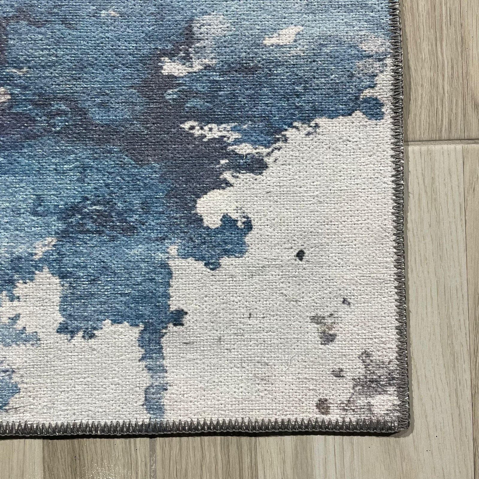 NH7011-T15-02 Tapis Modern Izmir — Silver & Navy