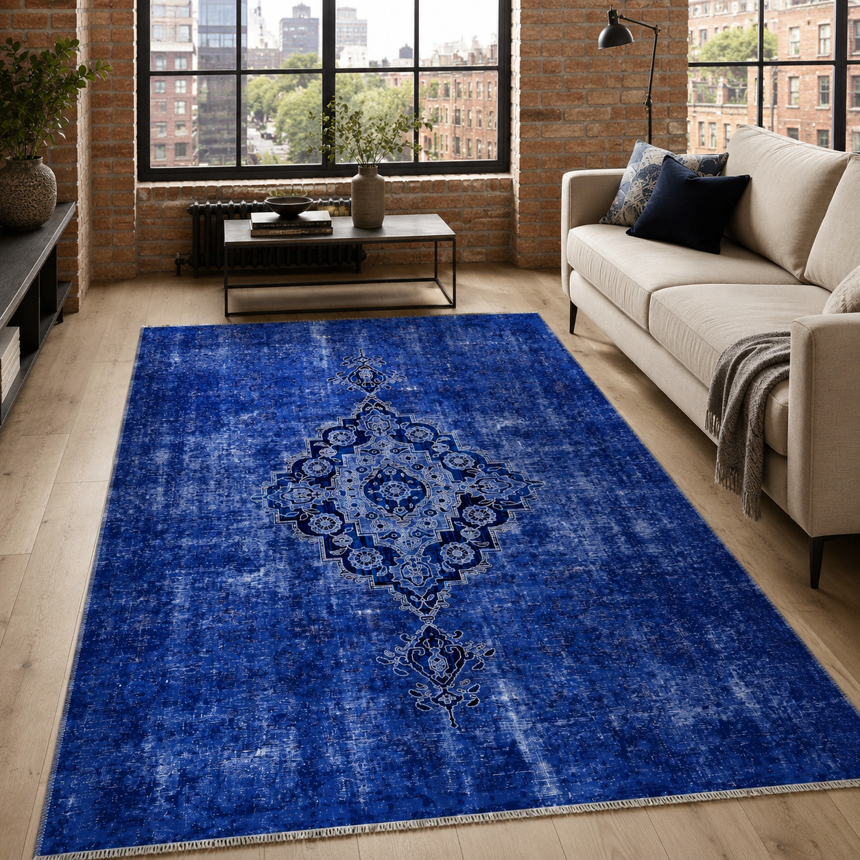 NH7018-T24-01 Tapis Ethnic Classic Vintage Sardes — Navy