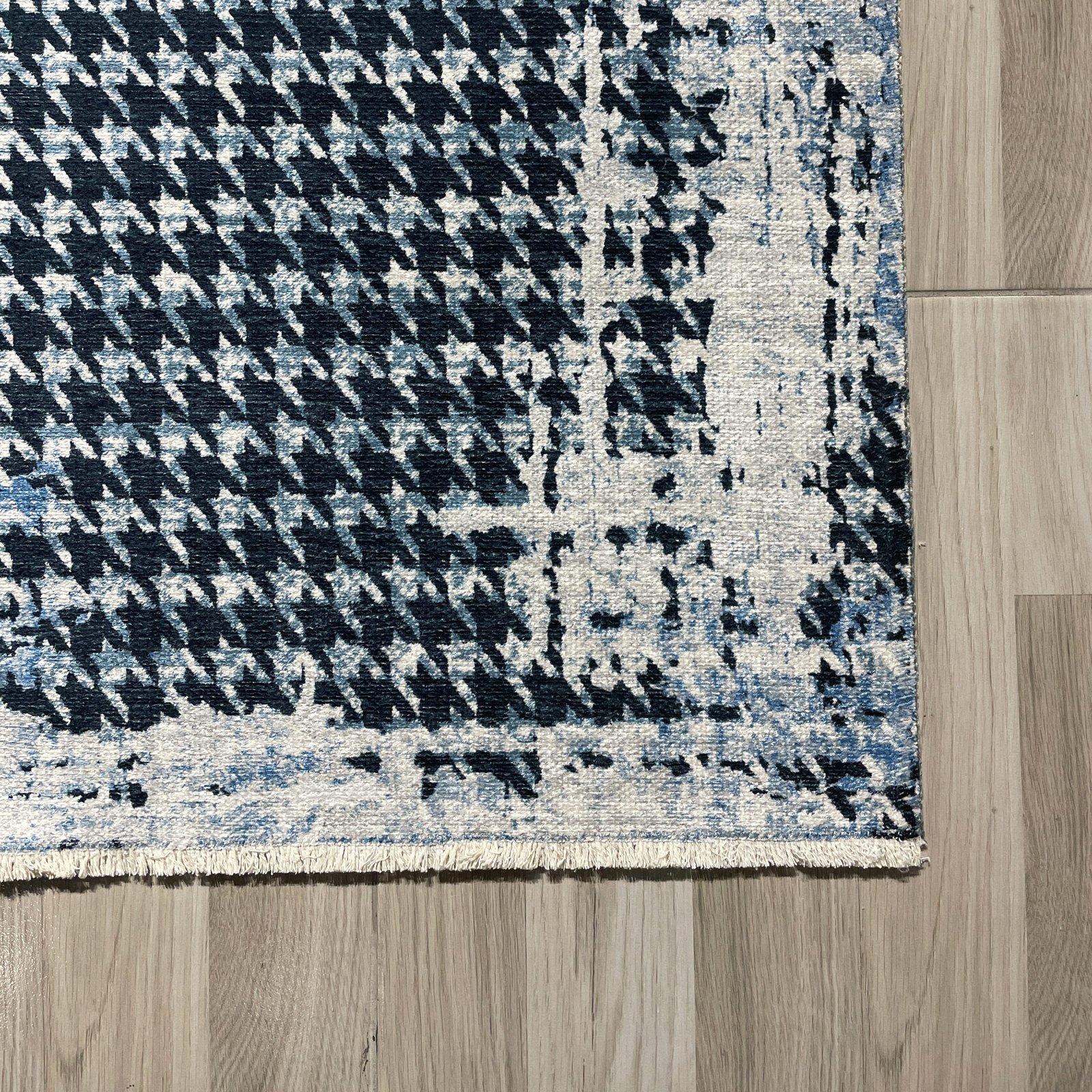 NH7026-17-04-02 Tapis Modern Edirne — Navy & Anthracite
