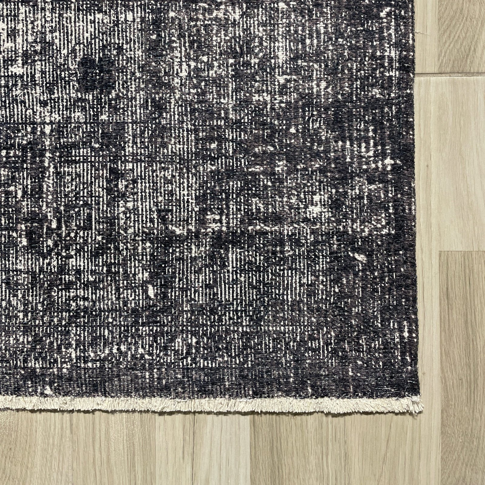 NH7034-53-01-02 Tapis Vintage Urfa — Anthracite