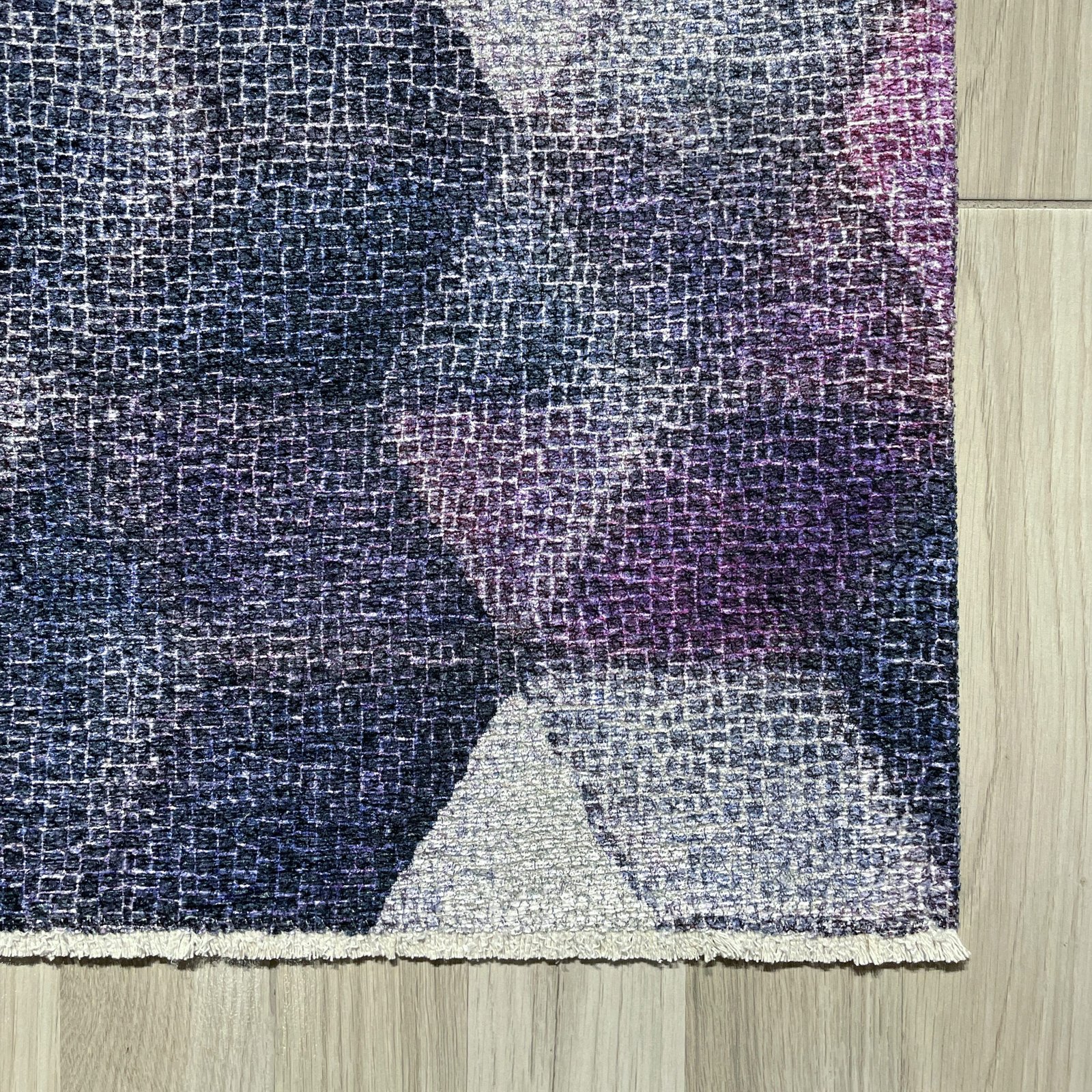 NH7045-325-01-02 Tapis Modern Kemer — Purple