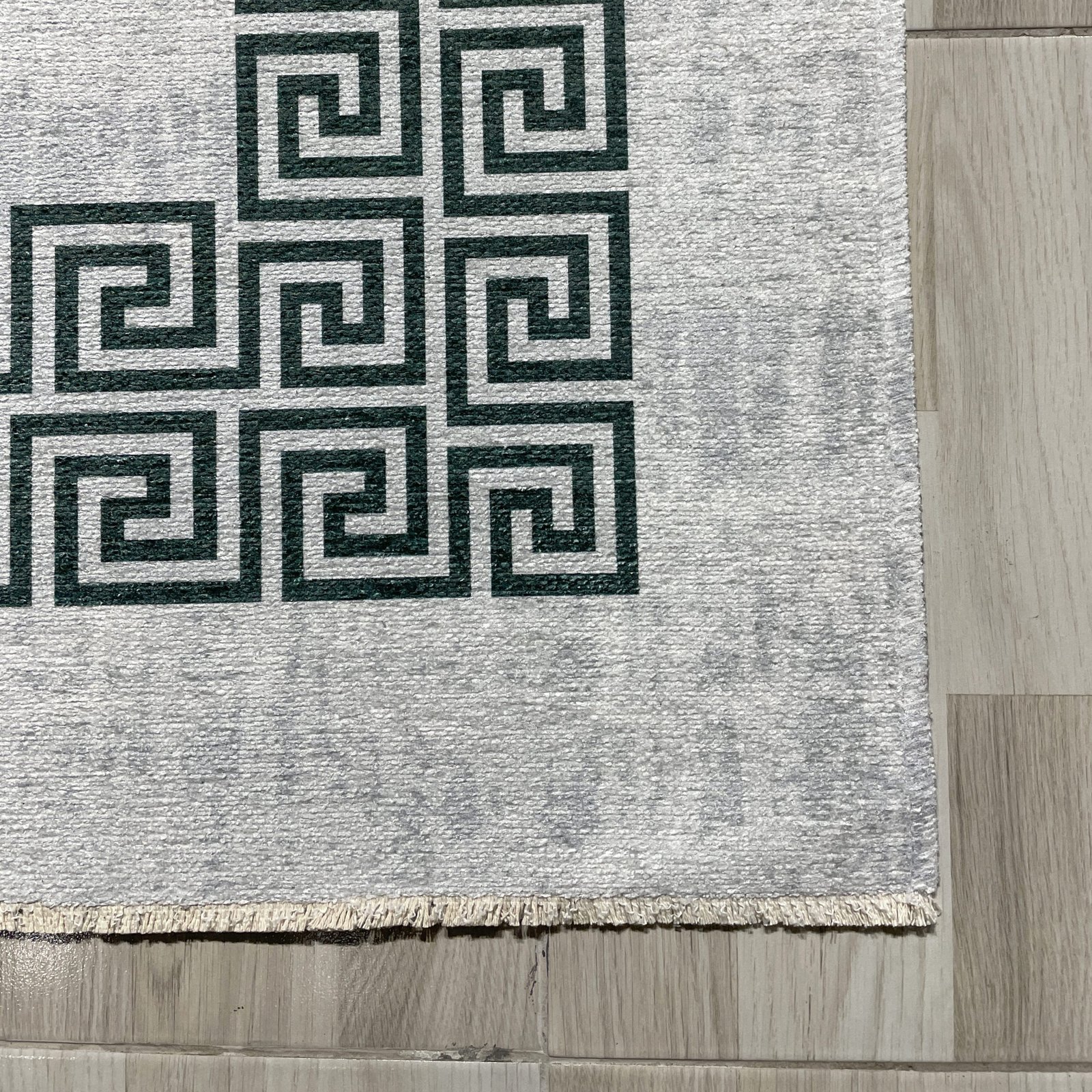 NH7052-380-02-02 Tapis Classic Modern Belek — Silver