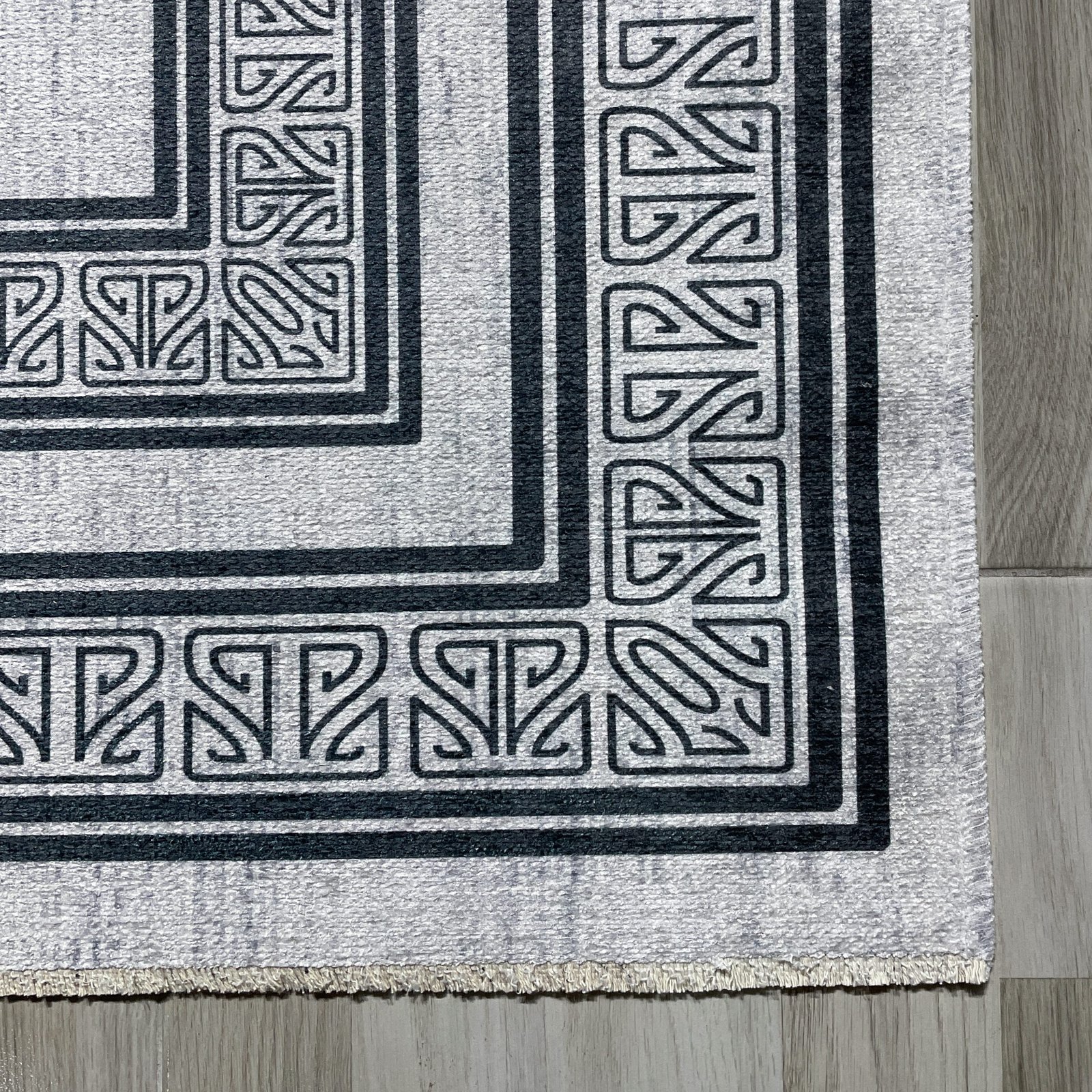 NH7054-382-02-02 Tapis Classic Modern Datca — Silver